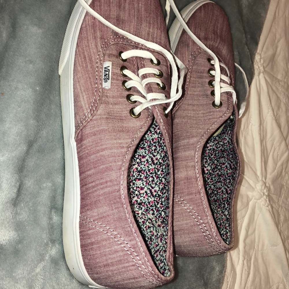 BRAND NEW NEVER WORN PURPLE VANS